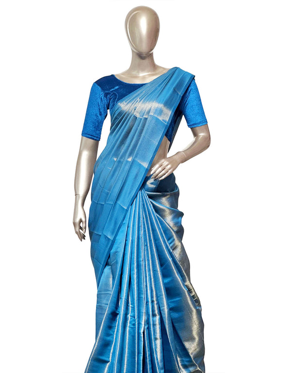 ✨ Exquisite Brocade Saree – A Timeless Weave of Elegance ✨